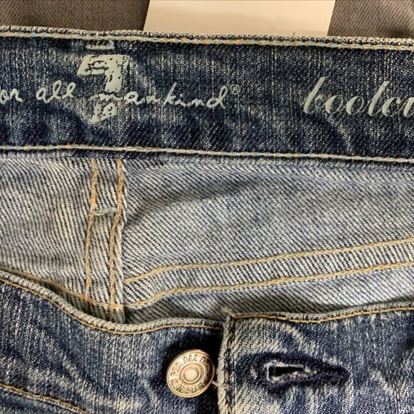 7 For All Mankind Distressed Bootleg Jeans, size 29 - Picture 4 of 4